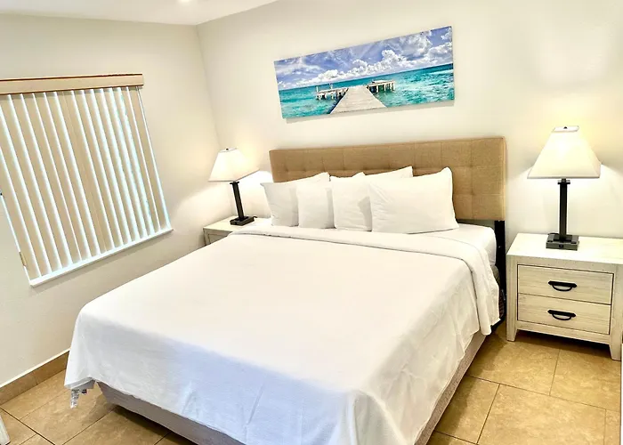 Surf Side Resort